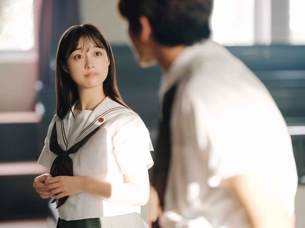 橋本環奈“明日香”＆眞栄田郷敦“高広”のドラマに密着『カラダ探し THE LAST NIGHT』撮影舞台裏＆場面写真も