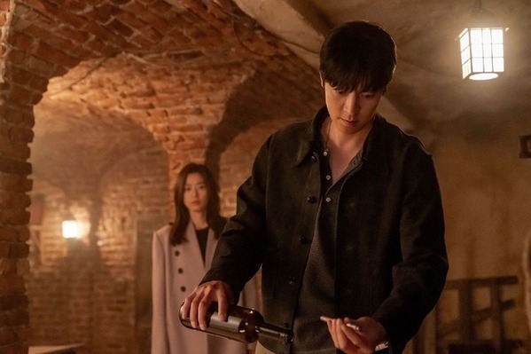 カン・ドンウォン“サンホ”＆チョン・ジヒョン“ムンジュ”それぞれの視点「北極星」キャラクター予告＆場面写真