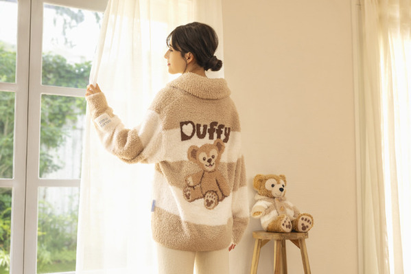 【ディズニー】ダッフィー＆フレンズ20周年記念！「gelato pique」プロデュースの秋冬シーズンスペシャルグッズが登場