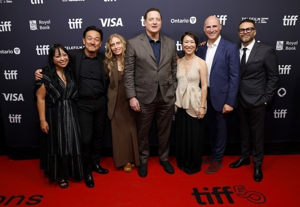 平岳大＆柄本明らにも称賛の声！『レンタル・ファミリー』ワールドプレミア開催「世界中で流行の端緒となる可能性すら感じさせる」