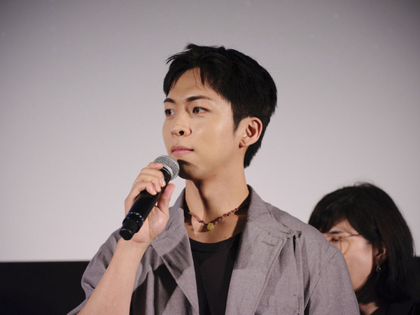 「北極星」では警護を担当、チュ・ジョンヒョクの完全サプライズ登場に会場沸き立つ