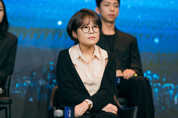 チョン・ジヒョン＆カン・ドンウォン“相思相愛”が出演の決め手に、「北極星」本日配信開始