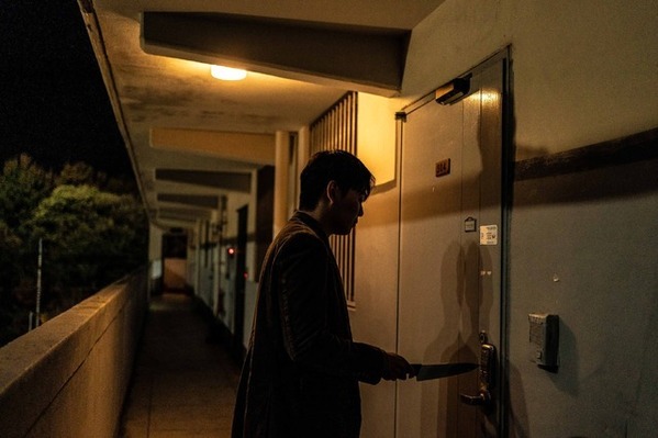 どこか不穏な“妹捜索ビラ”と相関図…韓国版の予告も到着『層間騒音』