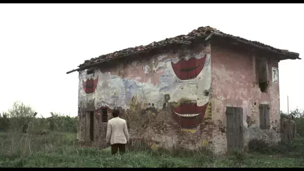 ラスト4分、惨劇が頂点を迎える…イタリアン・ホラー『笑む窓のある家 4K修復版』日本初公開