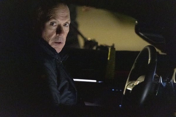 マイケル・キートン「頭から離れなかった」脚本に惚れ込み自ら映画化『殺し屋のプロット』予告編