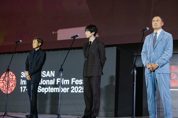 坂口健太郎「沢山の愛をくださって」『盤上の向日葵』釜山でスタンディングオベーション