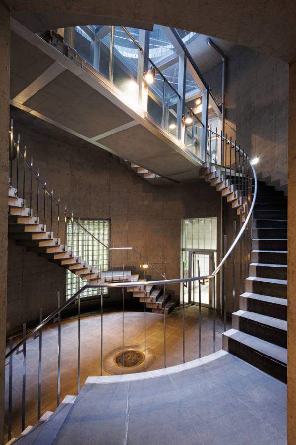 “ミニシアター発祥の地”神保町・御茶の水に「CineMalice シネマリス」誕生　映画館サブスク制を導入