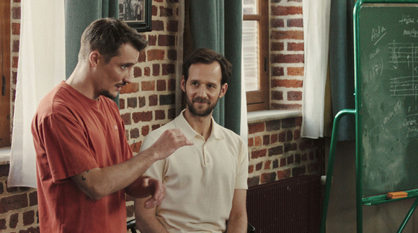 ピエール・ロタンが指揮＆ピアノに挑戦『ファンファーレ！ふたつの音』メイキング映像