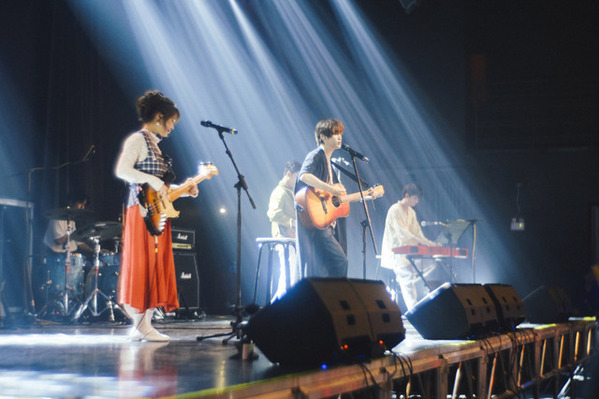 森崎ウィン＆向井康二『（LOVE SONG）』見どころ語る「めっちゃくちゃかっこいい」「Snow Manを忘れながら」