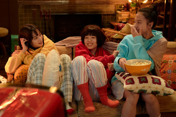 『片思い世界』10月10日U-NEXT独占配信　広瀬すず×杉咲花×清原果耶主演の希望の物語