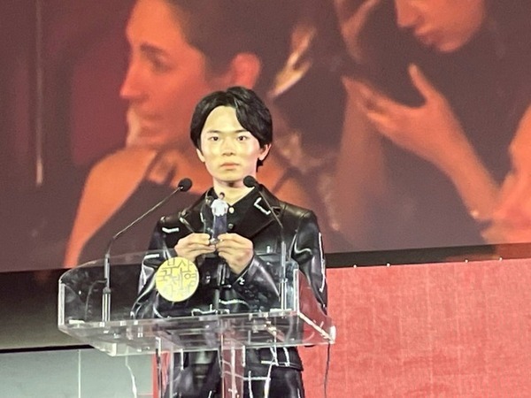 北村匠海＆綾野剛＆林裕太、3人で釜山・最優秀俳優賞『愚か者の身分』コメント動画も到着