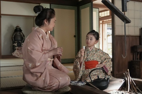 「働く母の手」「圧倒的だった」池脇千鶴の“手”に反響集まる　「ばけばけ」初回