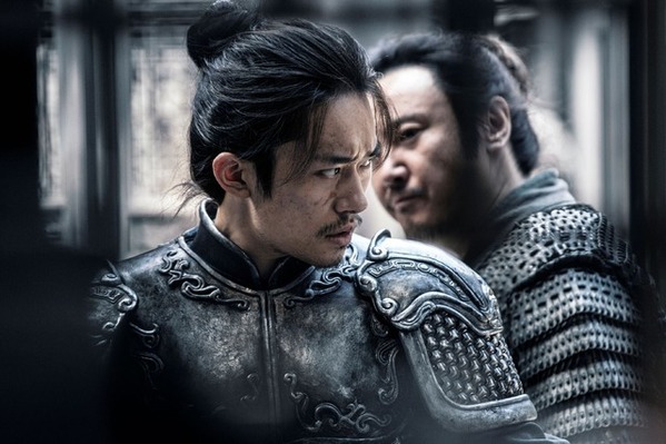 チャン・イーモウ監督の歴史陰謀サスペンス『満江紅／マンジャンホン』11月21日より公開