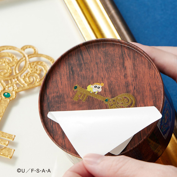 「クレヨンしんちゃんトレイン缶」が新登場！しんちゃんとシロが魔法の列車で宇宙の旅