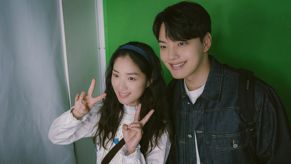 ヒョンビン『スウィンダラーズ』、オム・ジョンファ＆ソン・スンホン『ミス・ワイフ』ほかABEMAで楽しむ韓国映画5選