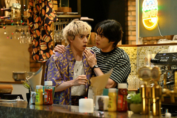 「何か闇抱えてそう」…山田杏奈演じるヒロイン・水町の過去を考察するポスト多数、「シナントロープ」1話