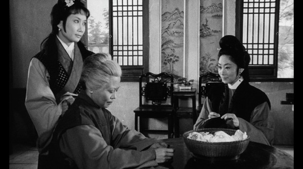 「第26回東京フィルメックス」オープニングはヴェネチア女優賞『太陽は我らの上に』