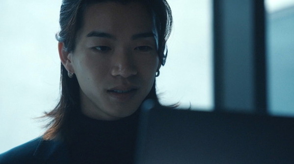 「ガチでどん底」のん“飛鳥”に、森愁斗“龍也”が仕組んだ罠とは…「MISS KING / ミス・キング」第2話