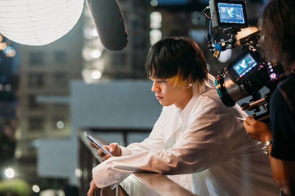 北村匠海、描かれているのは「“生きる”を託すということ」『愚か者の身分』メイキング映像