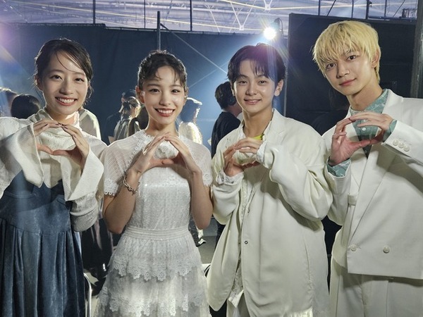 當真あみ＆池端杏慈、齋藤潤＆吉澤要人が“手繫ぎランウェイ”　TGC北九州にも登場『ストロベリームーン 余命半年の恋』