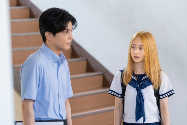 白鳥玉季は「見事に演じてくださいました」監督が大絶賛『金髪』場面写真