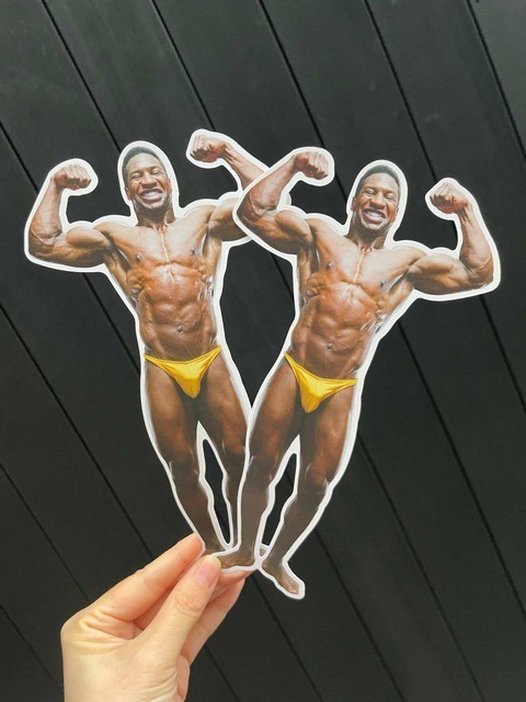 『ボディビルダー』マッチョチラシ＆等身大パネルが登場！ボディビル大会映す本編映像も