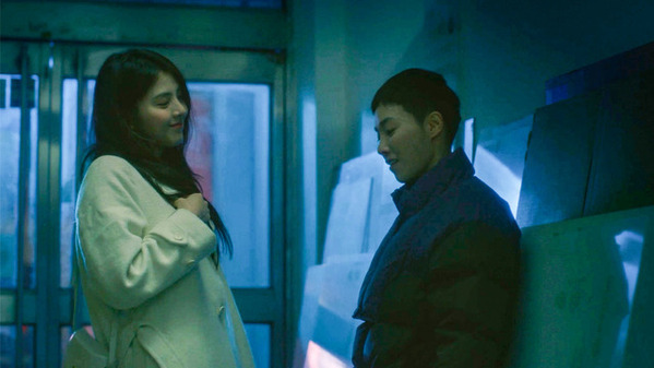 互いの寂しさを埋めるような初めてのキス　ハン・ソヒ主演『12月の君へ』本編映像