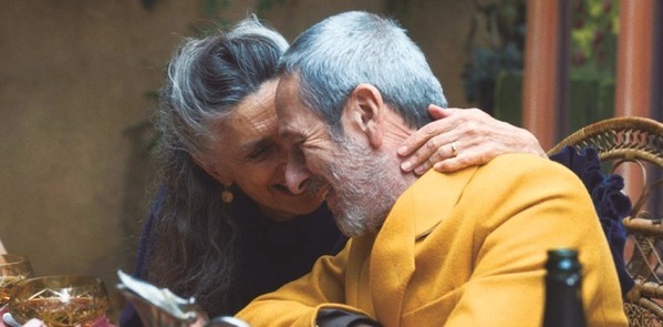 “デュオ安楽死”を決意した父母とその家族の葛藤映し出す『両親が決めたこと』予告編