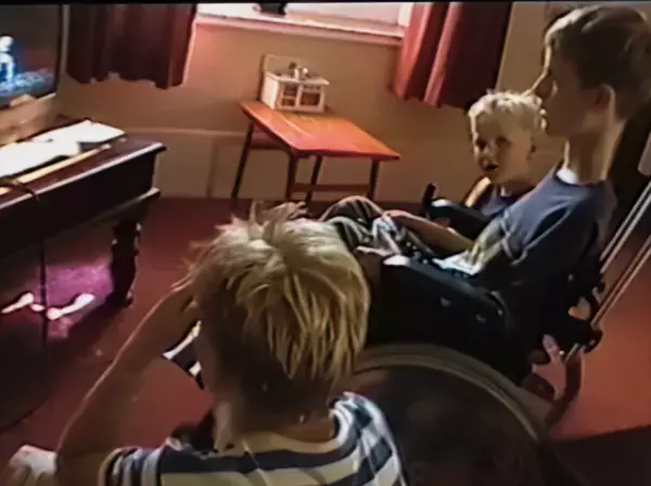 年末年始に観たい！心があたたまる配信オンリーの良作『スイートハーツ』『イベリン 彼が生きた証』ほか5選