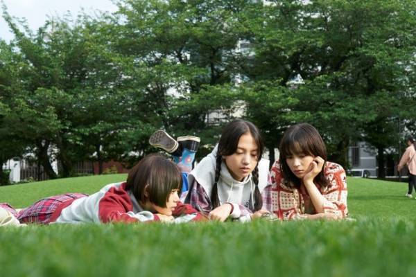 広瀬すず＆杉咲花＆清原果耶、12年の日常生活捉える『片思い世界』場面写真