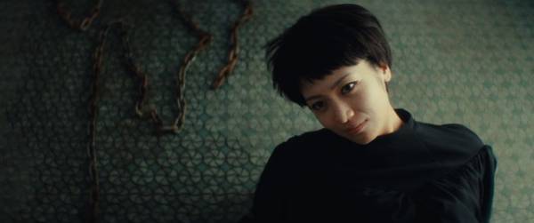 「カメラじゃなくて眼で見て」浅野忠信＆瀧内公美『レイブンズ』愛憎つのる本予告解禁