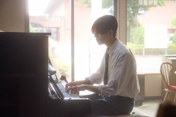 八木勇征、新成人の「新しい出発」にエール『僕らは人生で一回だけ魔法が使える』