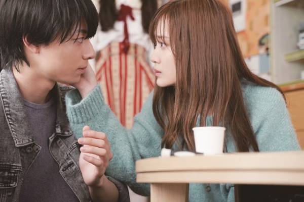 『山田くんとLv999の恋をする』場面写真　“山田”作間龍斗と“茜”山下美月を取り巻く人物も登場