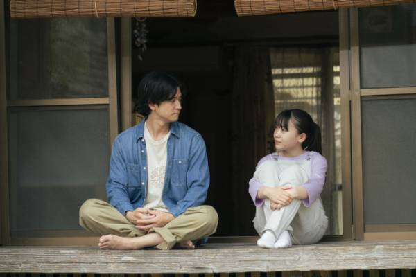 中島裕翔が父親役で魅せる『366日』場面写真