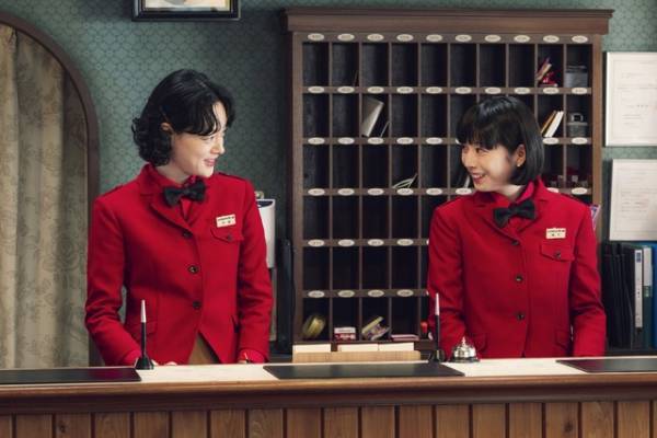 地味なミッションに挑む角田晃広“高橋”に「面白すぎ！」「楽しい」の声上がる…「ホットスポット」第2話