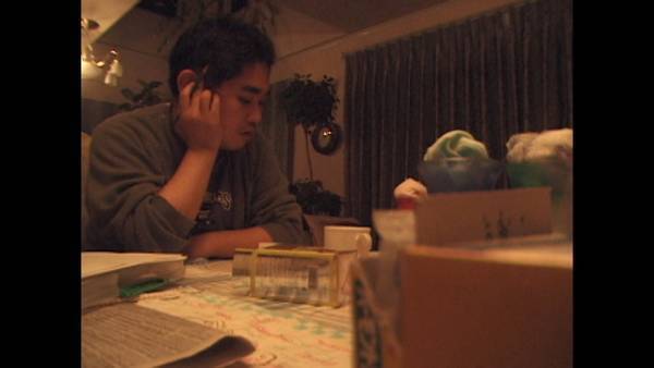 ミニシアター3週連続1位のヒット『どうすればよかったか？』全国100館以上の拡大公開へ