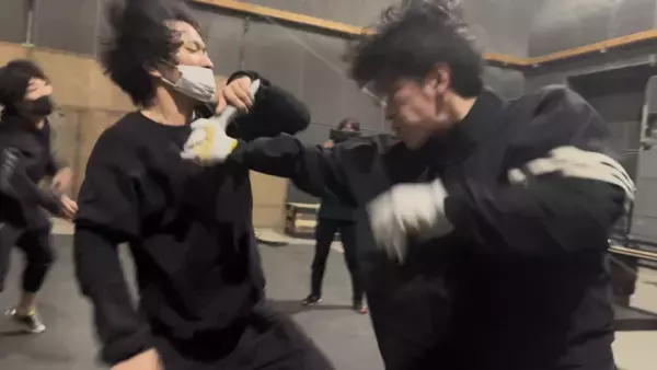 佐藤健のアクションメイキング映像公開！『はたらく細胞』60億円超え間近