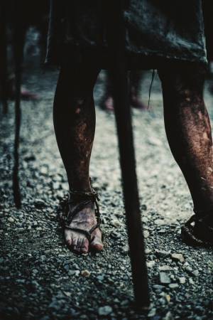 「名もなき民たちが主役」『室町無頼』“室町の民”演じたエキストラに絶賛集まる