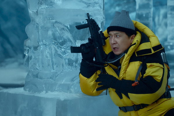 圧巻の氷上＆騎馬アクション！ジャッキー・チェン主演『A LEGEND／伝説』日本版予告＆ポスター