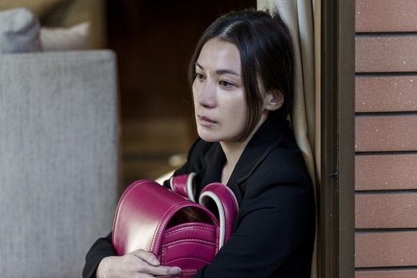 北村匠海ら、登場人物が様々な表情見せる『金子差入店』場面写真＆特別映像