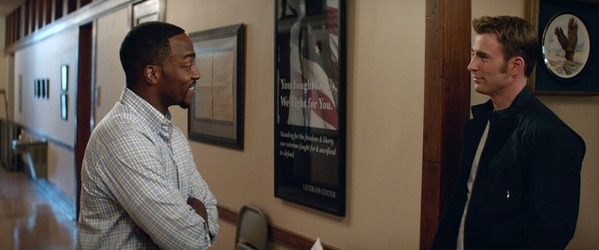 “新キャップ”アンソニー・マッキー、クリス・エヴァンスとの絆明かす「プライベートでもありのまま」