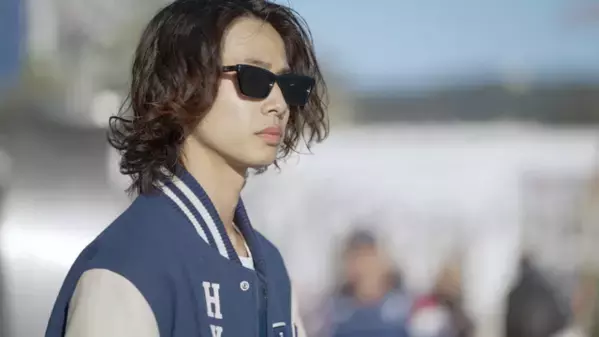 Netflix「オフライン ラブ」デジタルデバイスを手放す10名のプロフィール公開