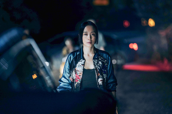 チョン・ドヨン「このような姿や感情で演技したのは初めて」『リボルバー』メイキング映像