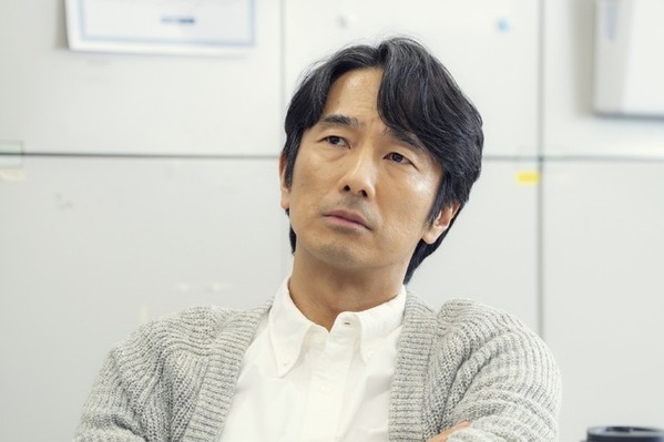 「まさかの展開」「どうなるんだ」小日向文世“村上”の正体がついに判明…「ホットスポット」第7話