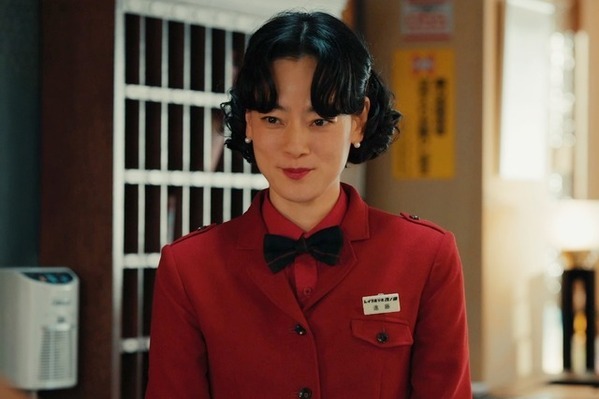 「まさかの展開」「どうなるんだ」小日向文世“村上”の正体がついに判明…「ホットスポット」第7話