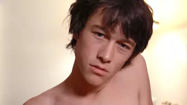 性被害に遭った対照的な少年2人を描く…劇場未公開の傑作『ミステリアス・スキン』4月公開へ