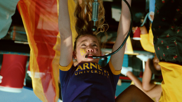 “モリー・シンガー”の大学生活「一番の思い出」は!?　冒頭本編映像解禁