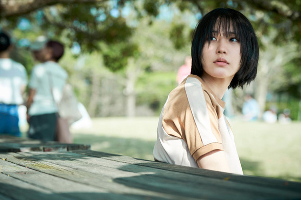 南沙良、母親に依存される主人公演じる『愛されなくても別に』7月公開