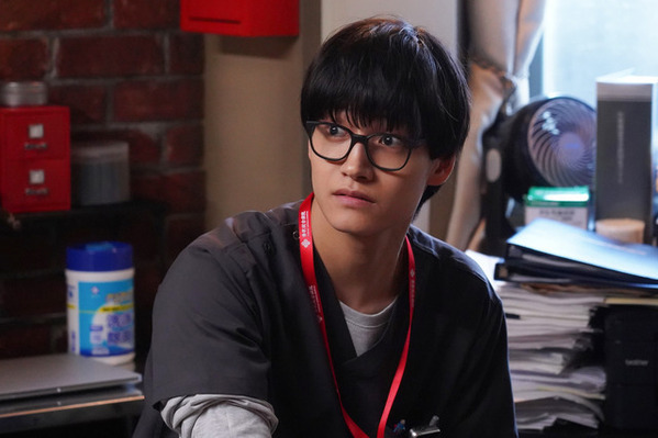 佐野晶哉、研修医に！初の医療ドラマ出演　松本若菜主演「Dr.アシュラ」