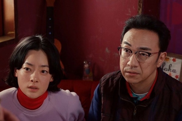 角田晃広“高橋”の「特別ね」に「最早特別じゃない」「ツボった」の声上がる…「ホットスポット」第9話